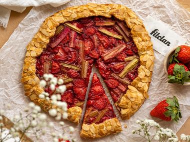 Skvelá jahodovo-rebarborová galetka, do ktorej sa zamiluješ dvakrát (Recept)