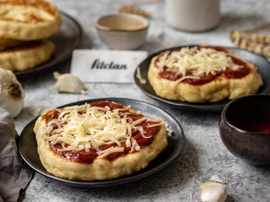 Nadýchané fit langoše. Pripravíš ich rýchlo aj bez kysnutia a smaženia (Recept)