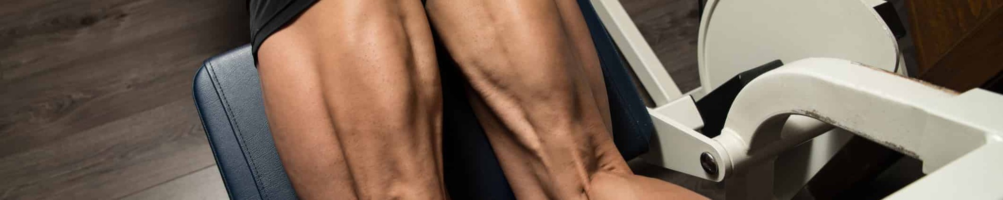 Veľké, poriadne rozvinuté nohy nie sú len o stehnách. Tipy, ako efektívne zamakať na hamstringoch