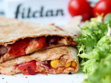 Kúsok Mexika u teba doma. Dopraj si po tréningu poriadne naložené kuracie quesadilly (Recept)